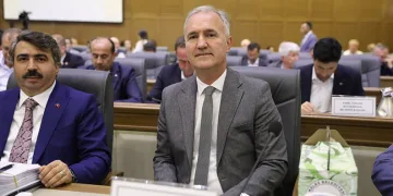 Bursalı dağcı, Cilo Dağı’nın zirvesinde kayboldu