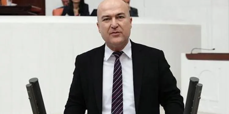 CHP’de ilk istifa! Murat Bakan partisinden ayrıldığını açıkladı