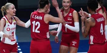 Filenin Sultanları tarih yazmak için sahada! Brezilya karşısında final heyecanı