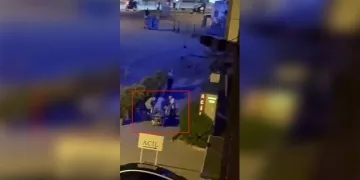 Kadın doktordan sedye üzerinde hayat kurtaran müdahale