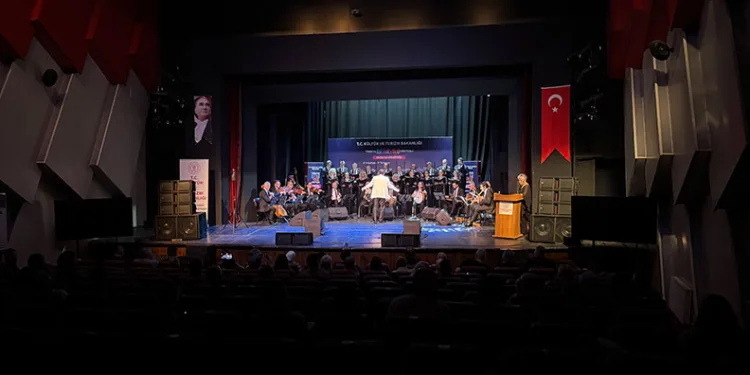 Bursa’nın fethinin 700. yılına özel beste yarışmasında ödüller sahiplerini buldu