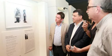 Osmangazi’de göçün hikayelerini karikatürlerle anlatan sergi