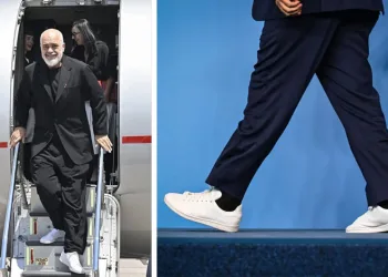NATO Zirvesi’ne damga vuran detay! Spor ayakkabı giyen tek lider oldu