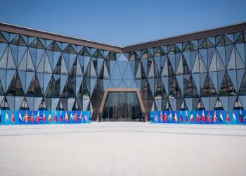 Pentagon’un 3 katı büyüklüğünde!