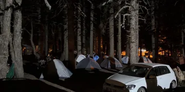 Sıcaktan bunalanlar Uludağ’a çadır kurdu
