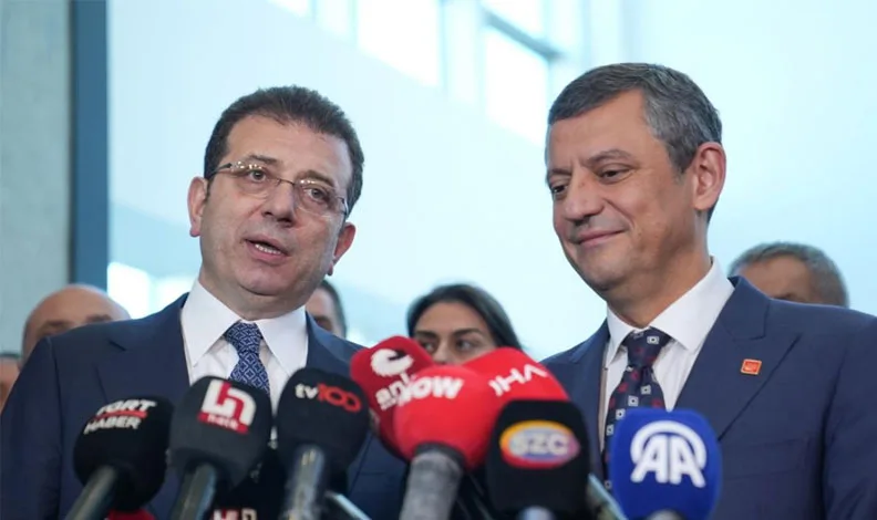 Kulisler hareketli! İddiaya göre İmamoğlu yeni parti ismi için “Yol” önerisin…