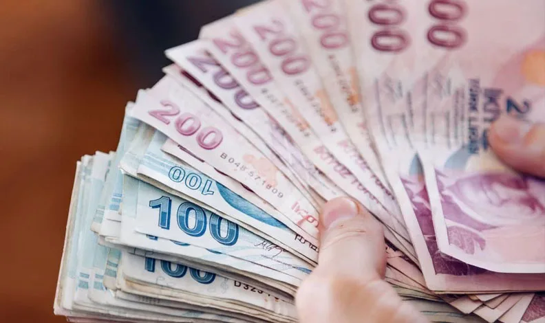 Asgari ücrette yeni model hazırlığı! Hükümet masaya yatırdı