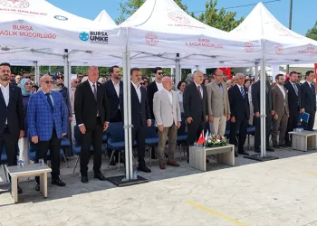 Nilüfer koroları Kıbrıs’ta sahne aldı