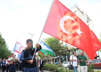 Nilüfer koroları Kıbrıs’ta sahne aldı