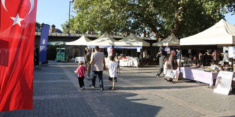 Festival coşkusu İnegöl’ün dört bir yanını sardı