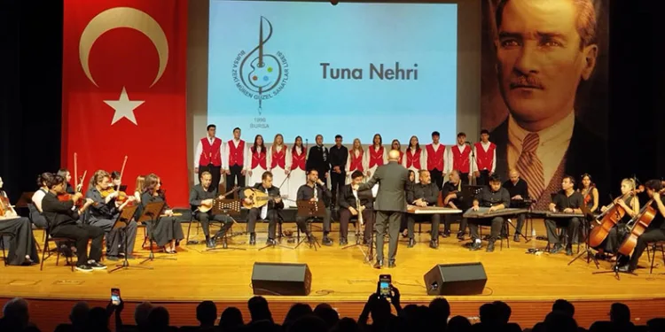 Büyükşehir’den İznik’te yollara konfor ayarı