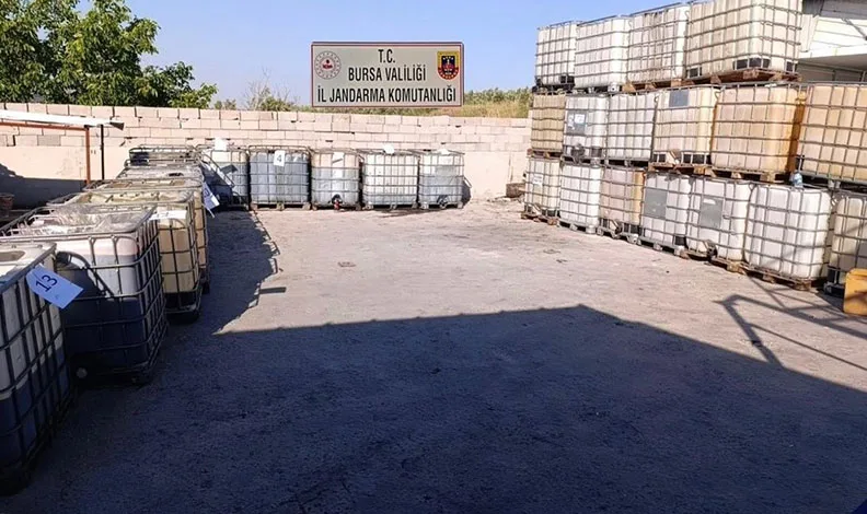 Bursa’da 10 milyon liralık sahte madeni yağ operasyonu