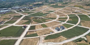 Büyükşehir’den İnegöl’e 18 kilometre uzunluğunda yeni yol