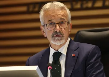 Bursa’da etçil çekirgeler görüntülendi