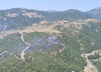 Kalp krizi sonucu hayatını kaybeden polis memuru son yolculuğuna uğurlandı