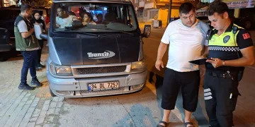Bursa’da uyuşturucu operasyonu: Bin 98 adet sentetik ecza ele geçirildi