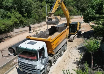 Büyükşehir’den Akademi Caddesi’ne konfor ayarı