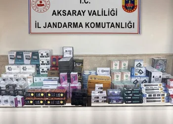 Aksaray’da 4,5 milyonluk kaçakçılık operasyonu: 3 gözaltı