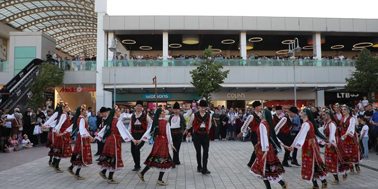 Festival coşkusu İnegöl’ün dört bir yanını sardı