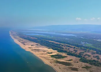 Türkiye’nin tek parça halindeki en uzun sahili yaza hazır