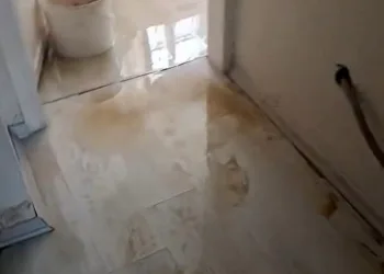 Ayvacık’ta araç yangını