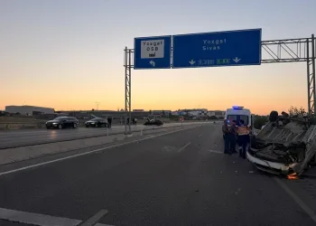 Ayvacık’ta araç yangını