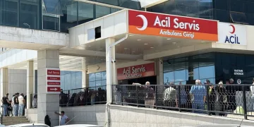 Ayvacık’ta araç yangını