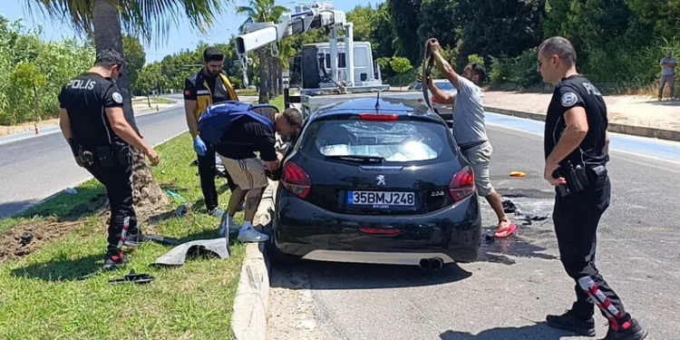 Hakkâri’de çöp sıkıştırma kamyonu yandı
