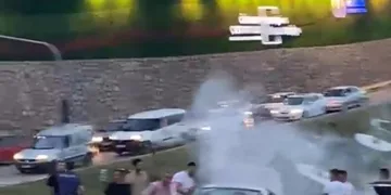 Hakkâri’de çöp sıkıştırma kamyonu yandı