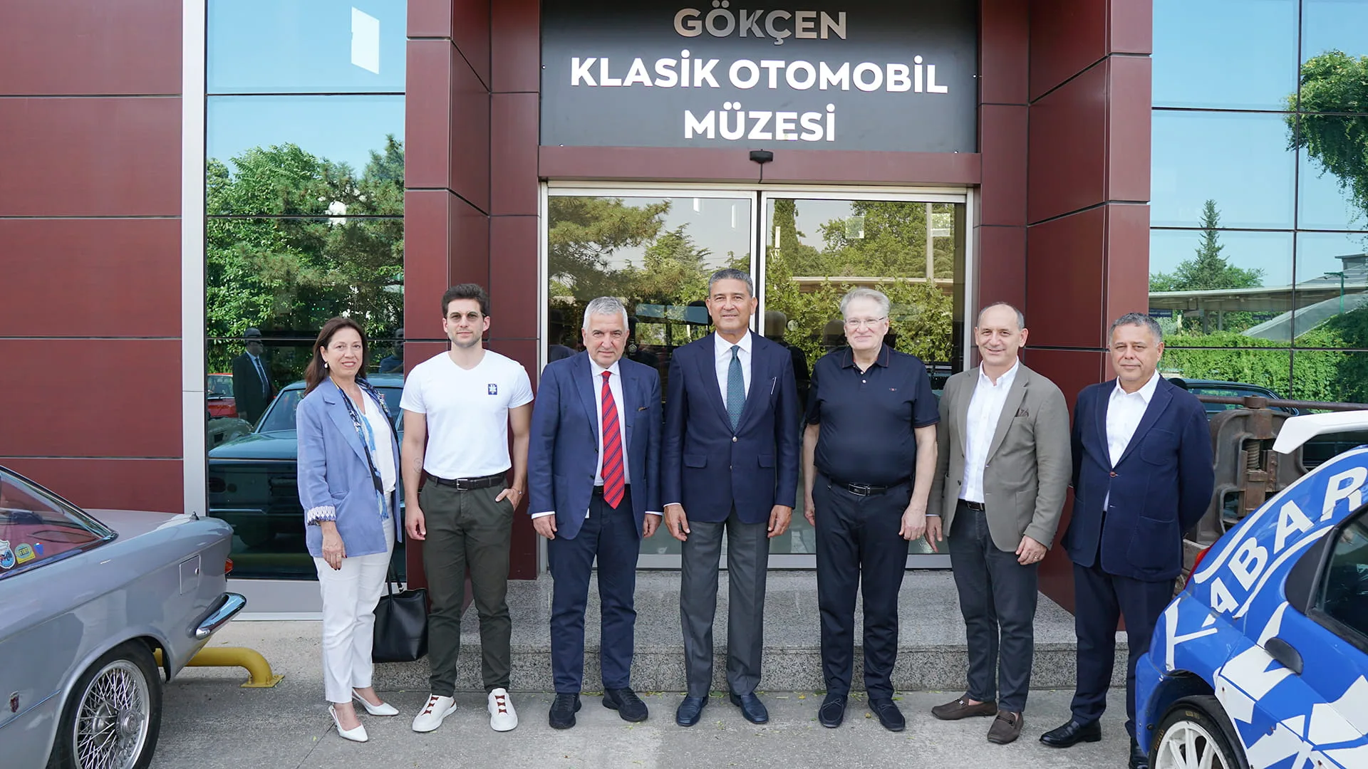 Gökçen Klasik Otomobil Müzesi sektörünün önde gelen isimlerini ağırladı