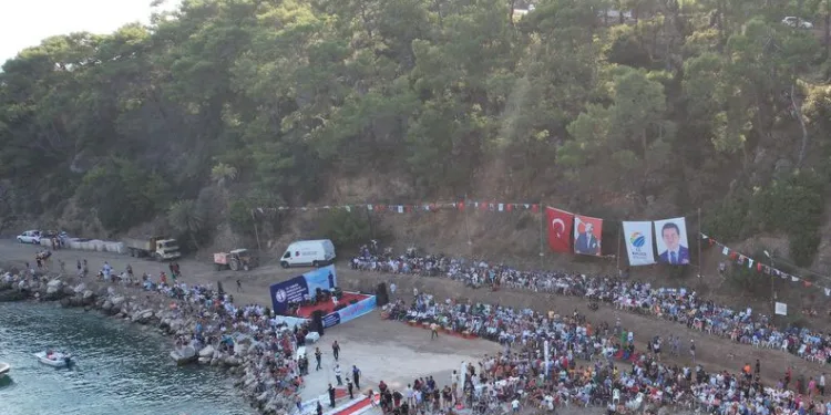 Kumluca’da Kabotaj Bayramı renkli görüntülere sahne oldu