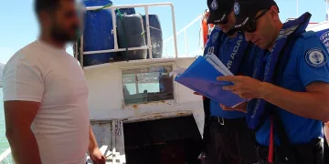 Van Gölü’nde kaçak avcılığa deniz polisinden geçit yok