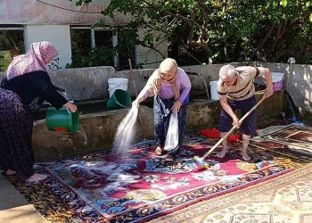 Yozgat’ta geleneksel halı yıkama mesaisi başladı