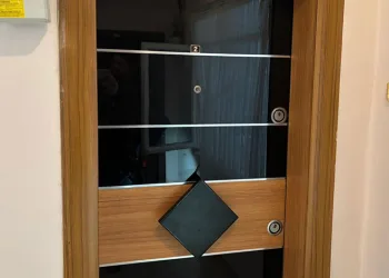 Emekli polis, kendisini yaralayan oğlunu silahıyla öldürdü