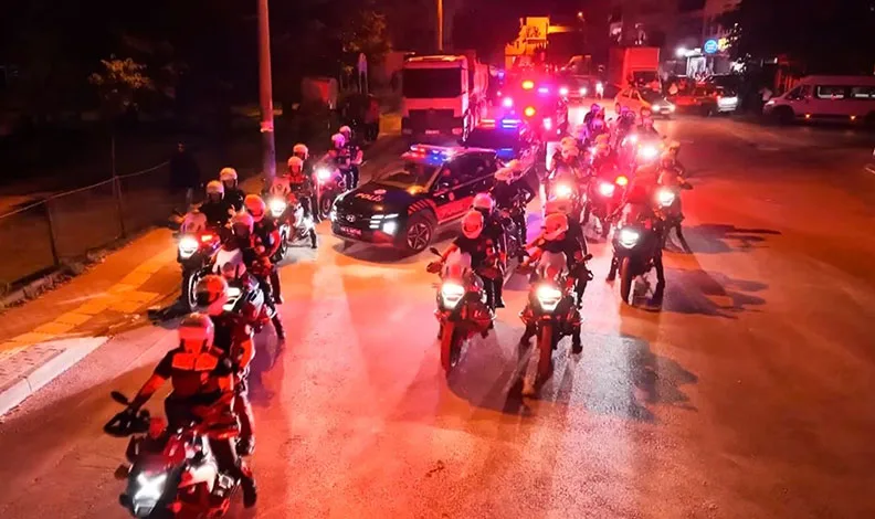 Bursa’da suçlulara geçit yok, 2 günde 30 firari yakalandı