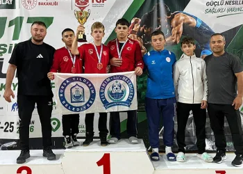 Güreşte Yıldırım Fırtınası