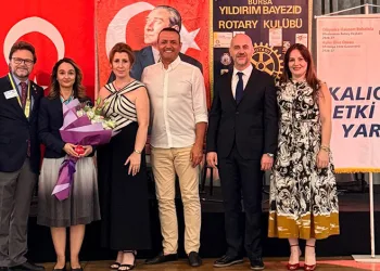 Yıldırım Bayezid Rotary’de devir teslim heyecanı