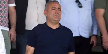 Başkan Senal’dan devam kararı