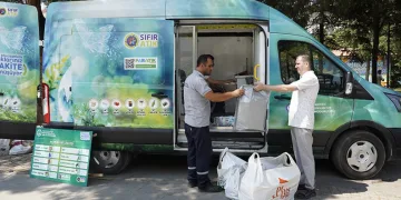 Yıldırımlı aileler, ekonomilerine atıklardan 830 bin lira katkı sağladı