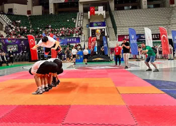 Bursa Büyükşehir Belediyesi Yaz Spor Okulları kapılarını açtı