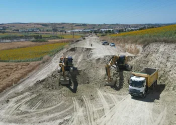 Büyükşehir, Nilüfer’de yeni yollar açıyor