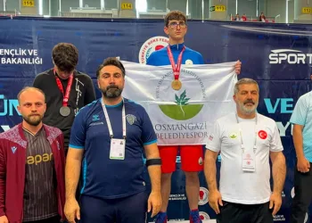 Osmangazili boksör Avrupa Şampiyonası yolunda