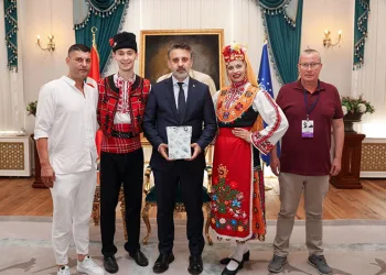Altın Karagöz ekiplerinden Şahin Biba’ya ziyaret
