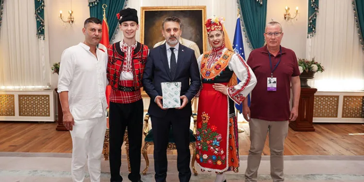 Altın Karagöz ekiplerinden Şahin Biba’ya ziyaret