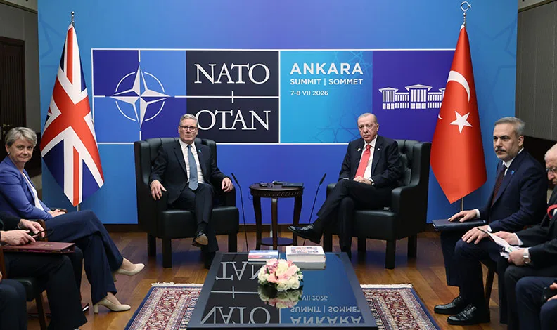 Cumhurbaşkanı Erdoğan, İngiltere Başbakanı Starmer ile bir araya geldi