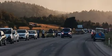 Vezirhan-Gölpazarı karayolu orman yangını nedeniyle trafiğe kapatıldı