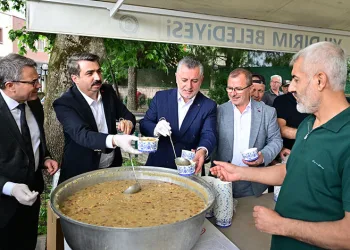 Yıldırım’da mahalle ziyaretleri Samanlı’da devam etti