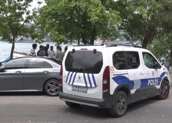 Üsküdar’da denizde ceset bulundu