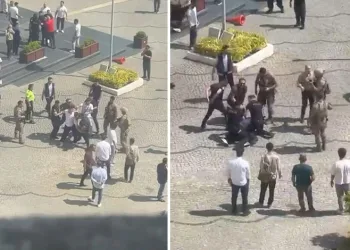 Bursa’da adliye önünde ortalık savaş alanına döndü