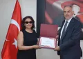Kanserle mücadelede başarılı hekimlere teşekkür belgesi